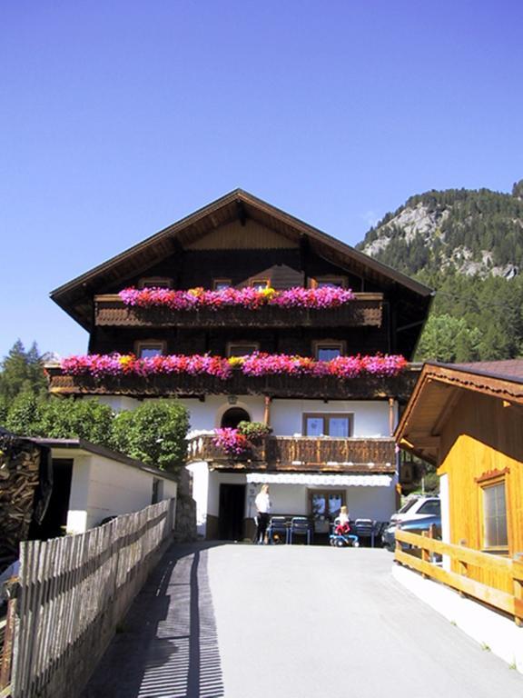 Gaestehaus Conny Prägraten Buitenkant foto